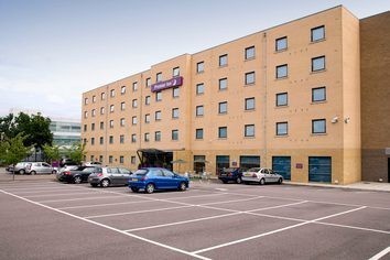 Premier Inn Stevenage Central Hotel